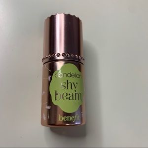 Benefit Dandelion Shy Beam Highlighter